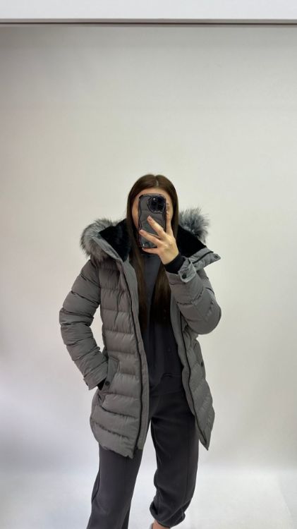 Suni Kürklü Çıkabilir Kapüşonlu Şişme Gri Kaban YASMİN resmi