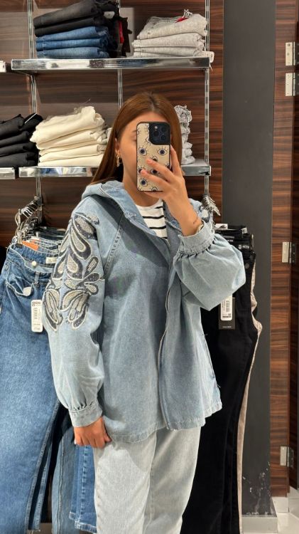 İşlemeli Kapüşonlu Kot Ceket-Mavi 367 resmi