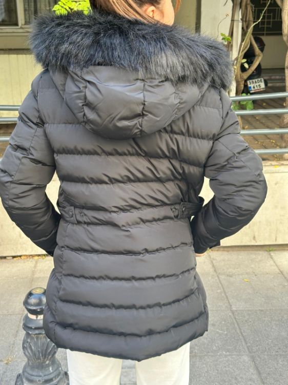 Kapüşonlu Belden Oturtmalı Şişme Mont-Siyah Yasmin25 resmi